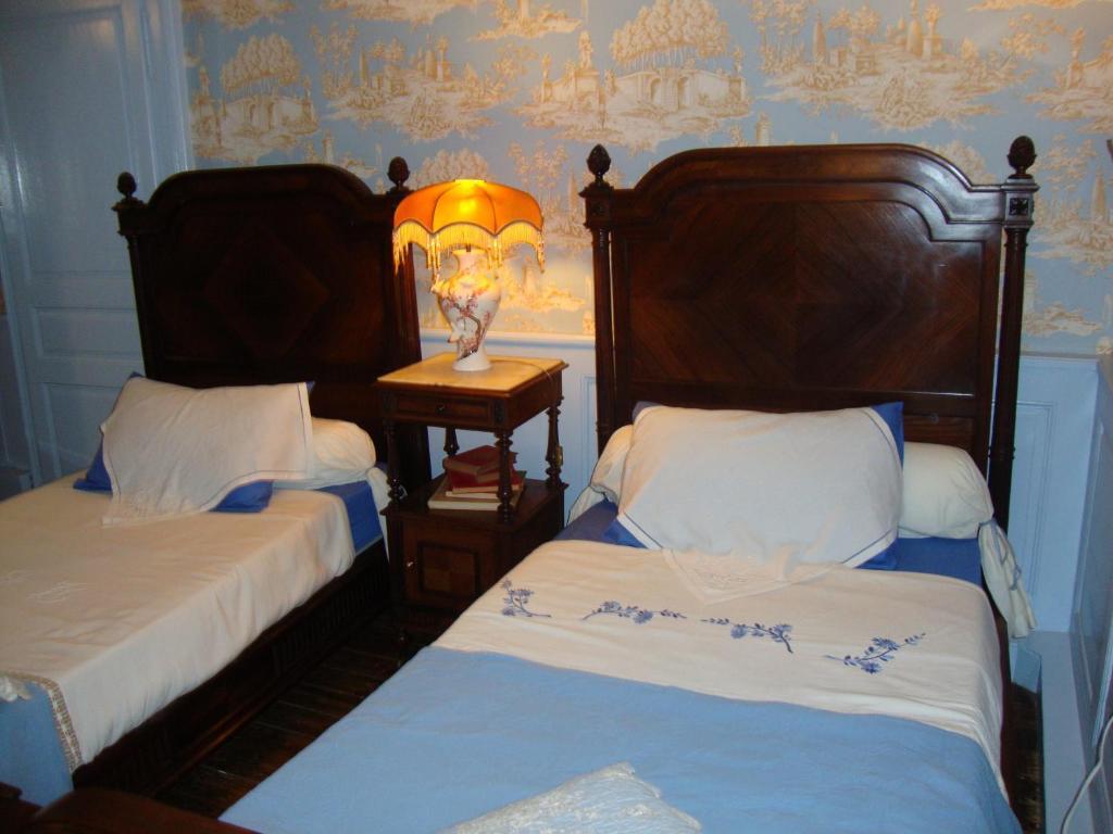 Domaine De La Dame De Lauriere Bed & Breakfast Solignac Rom bilde