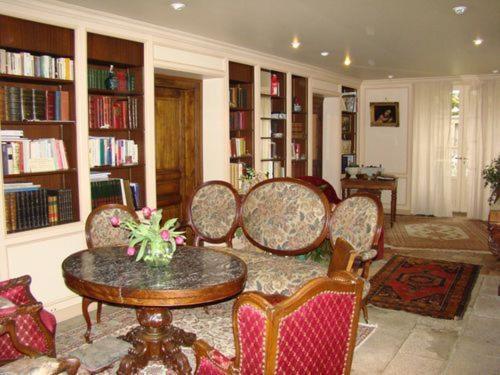 Domaine De La Dame De Lauriere Bed & Breakfast Solignac Eksteriør bilde